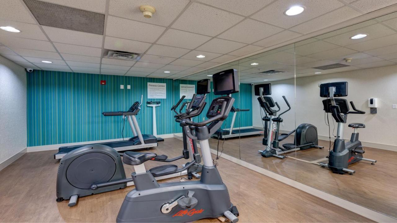 Holiday Inn Express & Suites Ashtabula-Geneva By Ihg Austinburg Zewnętrze zdjęcie