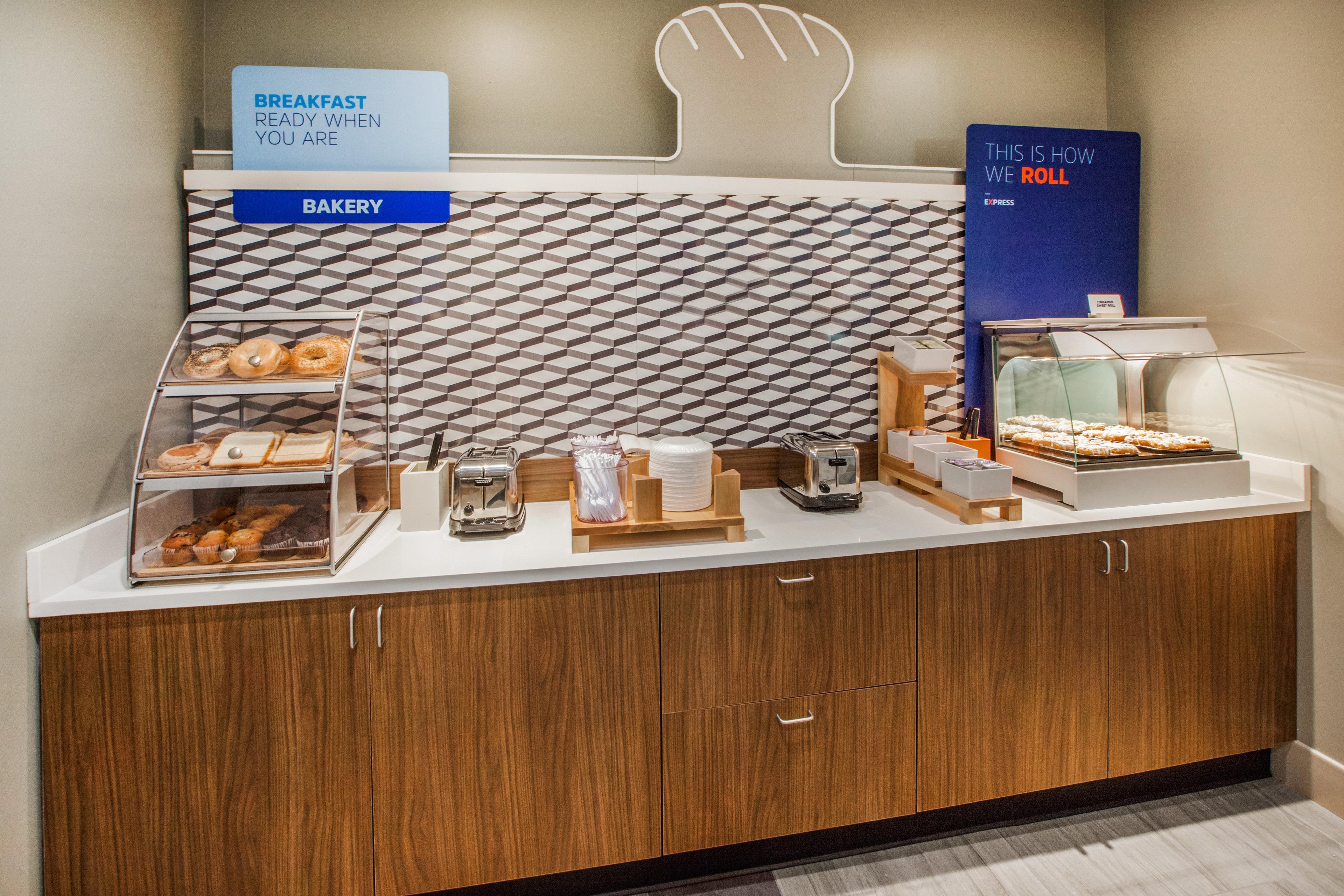 Holiday Inn Express & Suites Ashtabula-Geneva By Ihg Austinburg Zewnętrze zdjęcie